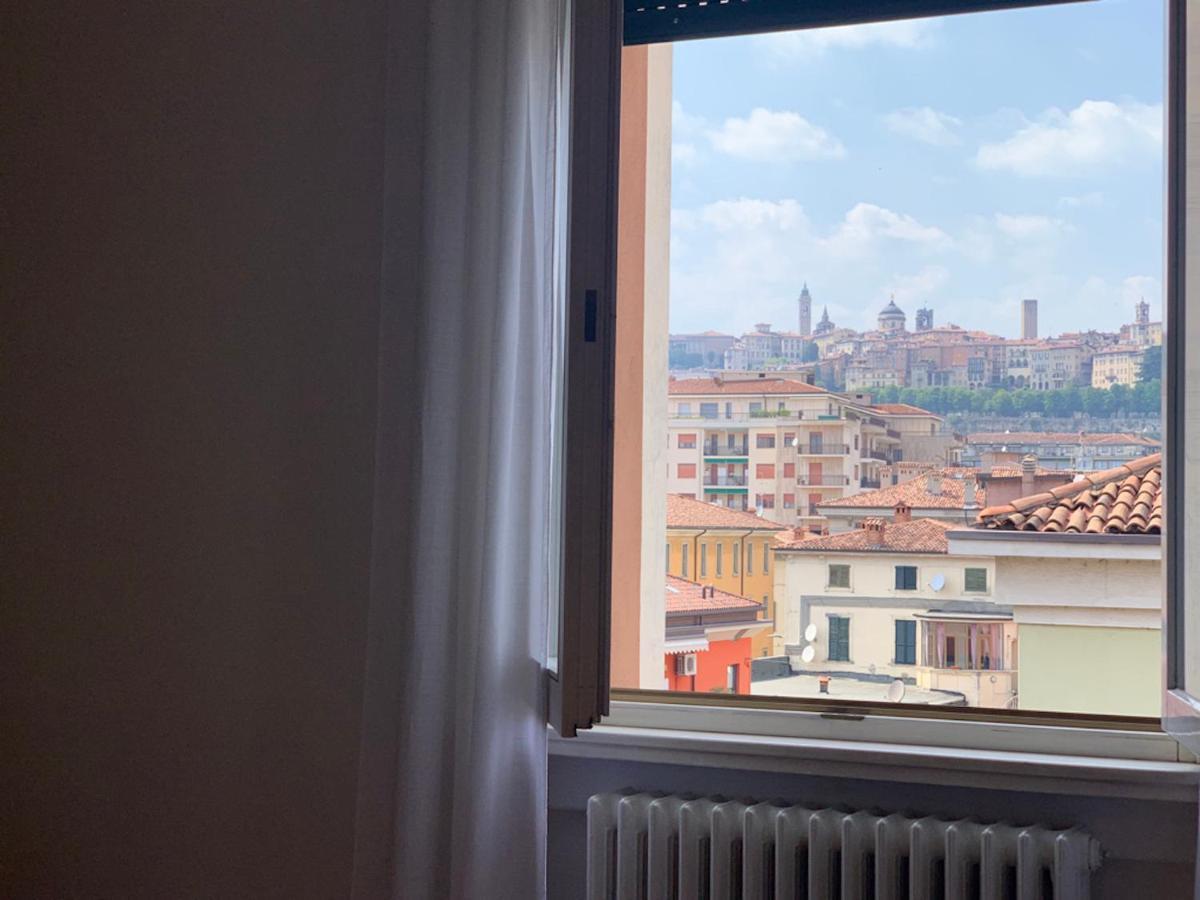 Camozzi Central Apartment بيرغامو المظهر الخارجي الصورة