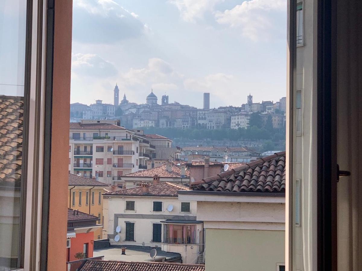 Camozzi Central Apartment بيرغامو المظهر الخارجي الصورة